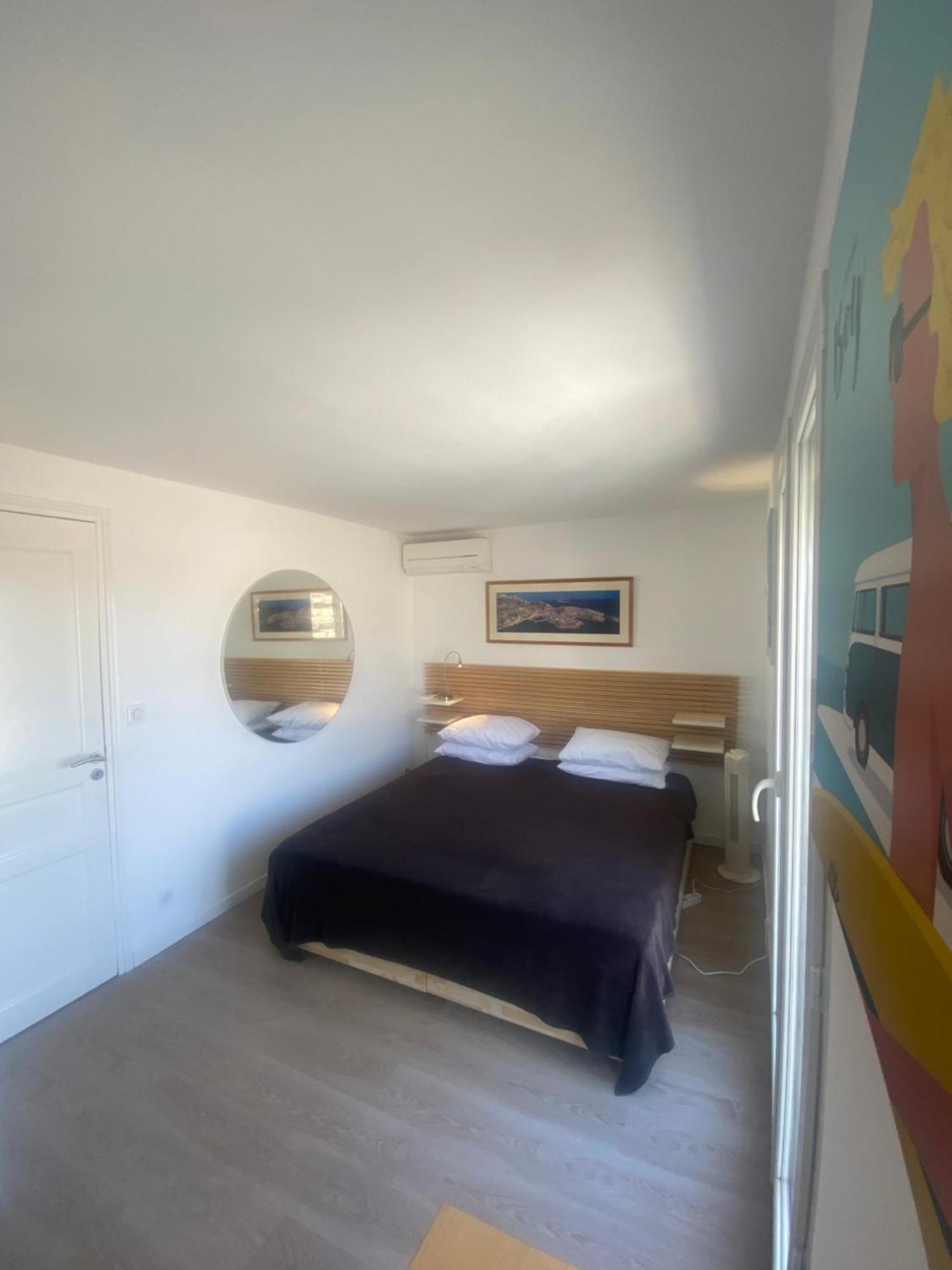 La Flibuste des Goudes: Calanques Seaside Retreat with Gardens Villa Marseille Exterior photo